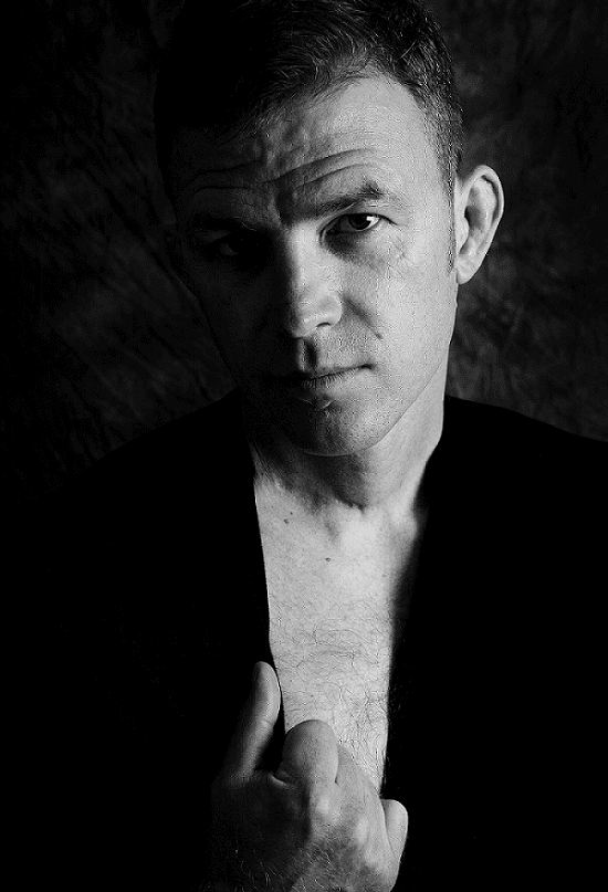 SU2C hosts powerful 'defiance' photo series image of Doug.